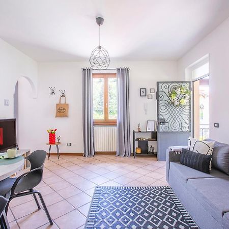 L'Acero Rosso - Giardino Privato E Box Auto Villa Menaggio Bagian luar foto