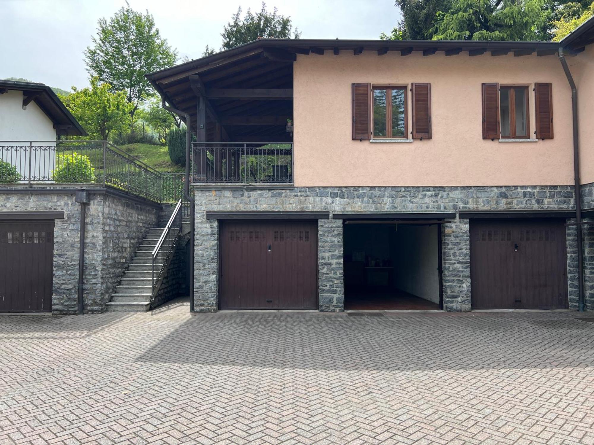 L'Acero Rosso - Giardino Privato E Box Auto Villa Menaggio Bagian luar foto